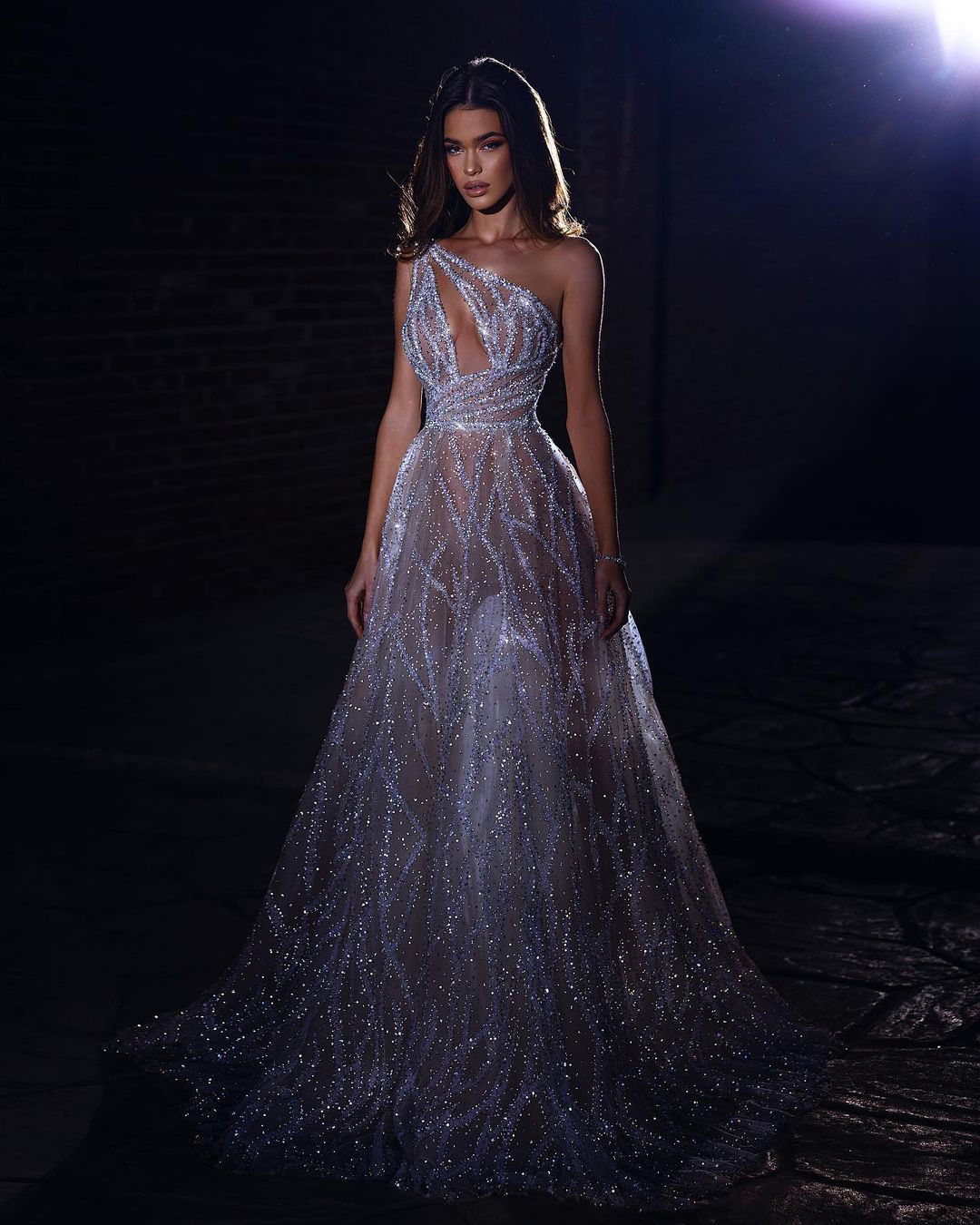 Illusion Wedding Dress One Shoulder Beaded Lace Sleeveless Bridal Gowns Sexy See Through Party Bride Dresses