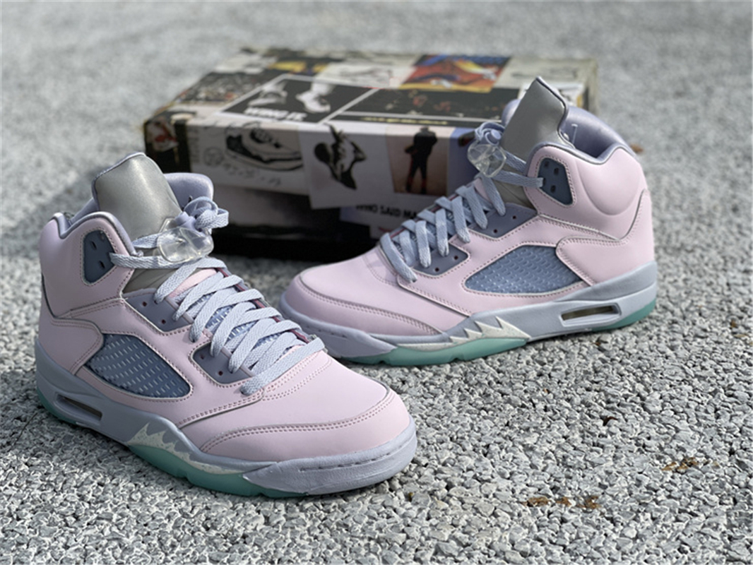 Shoes Authentic Jorda 5 Jordens Easter 5s Men Basketball Regal Pink Ghost Copa Luminous Sole DV0562-600 Mens Womens, With double box
Shoes Authentic Jorda 5 Jordens Easter 5s Men Basketball Regal Pink Ghost Copa Luminous Sole DV0562-600 Mens Womens, With double box