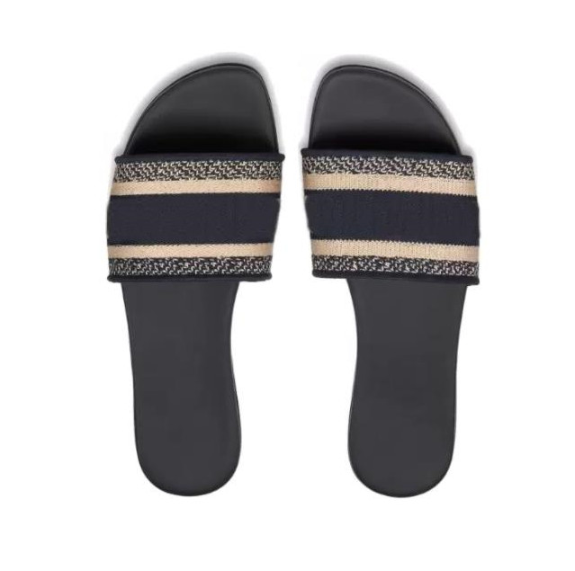 2022ss Summer Flat Slipper woman Luxury Designer Sandals Women Leather Knitting embroidery Sliders Slippers Animal pattern Flat Beach Women's flip flops Shoes D, Vip
2022ss Summer Flat Slipper woman Luxury Designer Sandals Women Leather Knitting embroidery Sliders Slippers Animal pattern Flat Beach Women's flip flops Shoes D, Vip