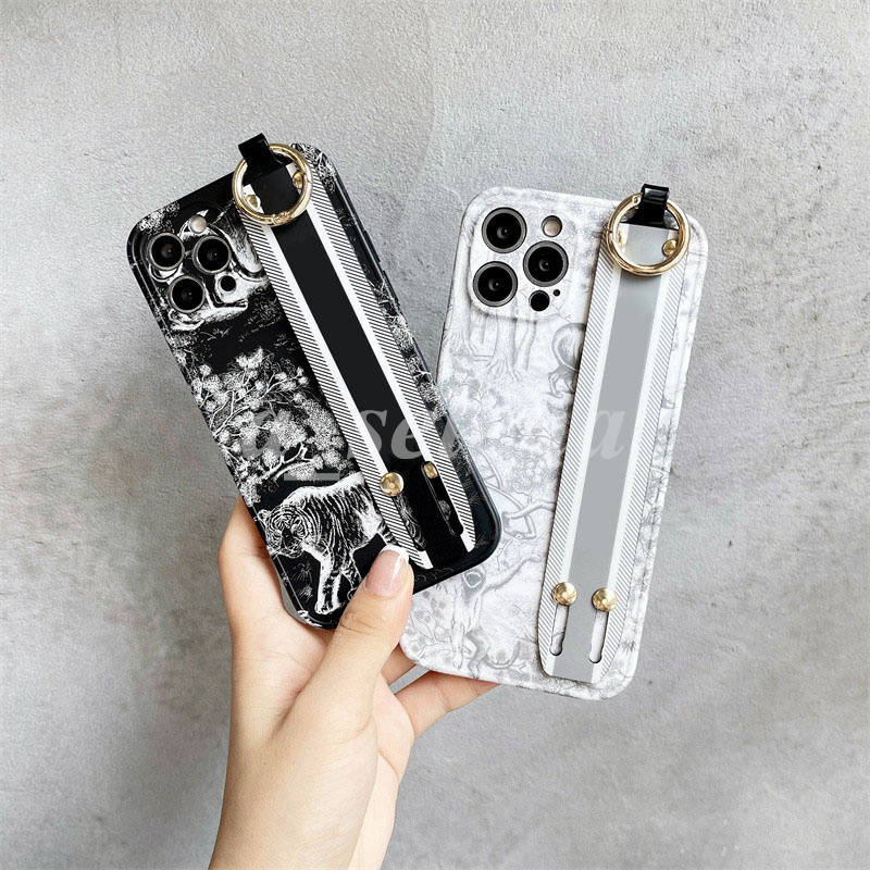 Designer Forest Tiger Printing Cell Phone Cases For iPhone 11 12 13 Pro X XR XS Max 7 8 Plus TPU Soft Cover with Wrist band, Black
Designer Forest Tiger Printing Cell Phone Cases For iPhone 11 12 13 Pro X XR XS Max 7 8 Plus TPU Soft Cover with Wrist band, Black