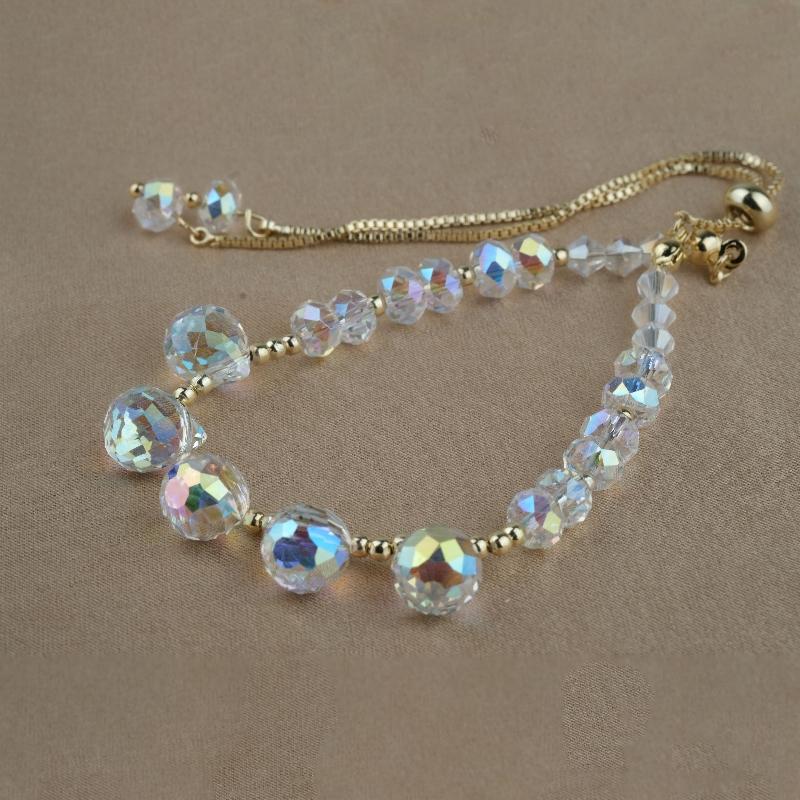 Link Chain Korean Ins Temperament Exquisite Bling Crystal Beaded Bracelet For Woman Summer Fashion Cuff Pendant Jewelry FemaleLink
Link Chain Korean Ins Temperament Exquisite Bling Crystal Beaded Bracelet For Woman Summer Fashion Cuff Pendant Jewelry FemaleLink