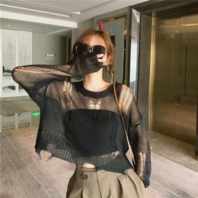 Women's Sweaters Black Gothic Thin Women Pullover Loose Sweater 2022 Summer Autumn Hollow Out Hole Broken Streetwear Stretch Split Knit Shor
Women's Sweaters Black Gothic Thin Women Pullover Loose Sweater 2022 Summer Autumn Hollow Out Hole Broken Streetwear Stretch Split Knit Shor