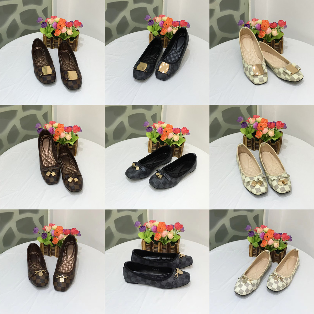 Designer Classic Platform Shoes Luxury Lady Flat Women Casual Shoes Metal Buckle Coffee Brown White Flower Leather Ladies Lazy Boat Shoes Muller 35-42, Fill postage
Designer Classic Platform Shoes Luxury Lady Flat Women Casual Shoes Metal Buckle Coffee Brown White Flower Leather Ladies Lazy Boat Shoes Muller 35-42, Fill postage