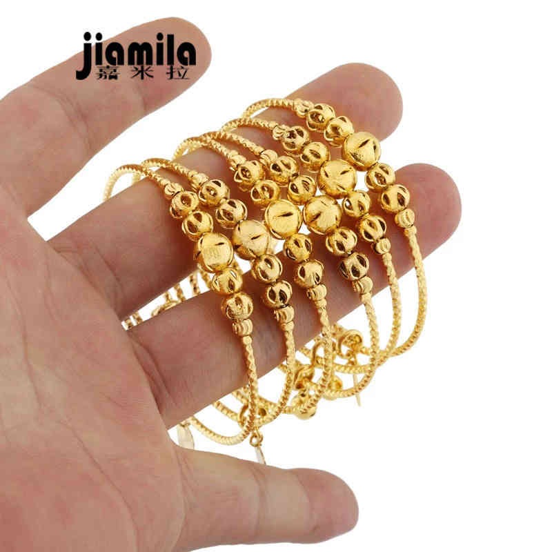 24K 4pcs Baby Bangles Ethnic Gold Color Dubai Bangles Kids Bracelet Luxury Bracelet Dubai Bangles Child Jewelry Birthday Present X220216
24K 4pcs Baby Bangles Ethnic Gold Color Dubai Bangles Kids Bracelet Luxury Bracelet Dubai Bangles Child Jewelry Birthday Present X220216