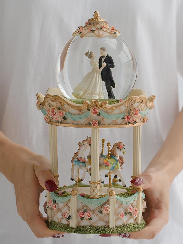 Decorative Objects & Figurines Wedding Gift Couple Music Box Carousel Crystal Ball Creative Practical Girlfriends Girls Anniversary
Decorative Objects & Figurines Wedding Gift Couple Music Box Carousel Crystal Ball Creative Practical Girlfriends Girls Anniversary