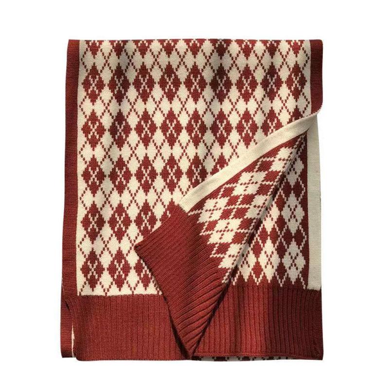 Berets Ladies Thickened Autumn And Winter Retro Rhombus Check Wild Warm Double-sided Knitted Wool Scarf Decoration 3 Colors Available, Black
Berets Ladies Thickened Autumn And Winter Retro Rhombus Check Wild Warm Double-sided Knitted Wool Scarf Decoration 3 Colors Available, Black