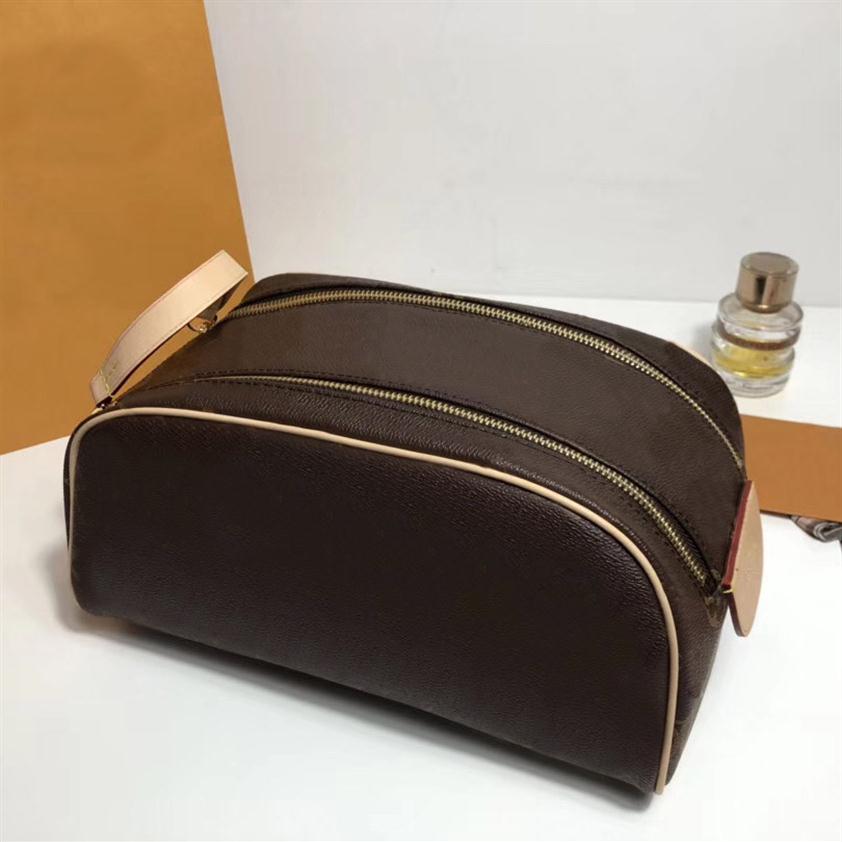 Mens Toilet Bags Designer Cosmetic Case Large Capacity Waterproof Double Zipper Toiletry Bag womens beauty wash bag luxury makeup 238q, Color
Mens Toilet Bags Designer Cosmetic Case Large Capacity Waterproof Double Zipper Toiletry Bag womens beauty wash bag luxury makeup 238q, Color