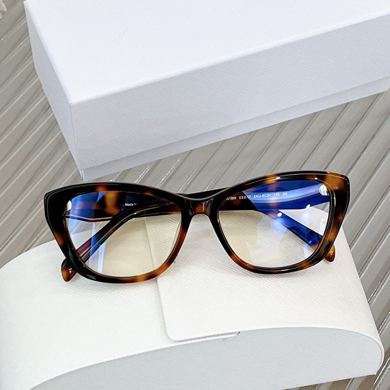 Symbole glasses Fashion Sunglasses spr19 Frames Anti Blue Light Glasses triangle logo Acetate frame Women MenTrend Bluelight Blocking Spectacles Optical Eyewear
Symbole glasses Fashion Sunglasses spr19 Frames Anti Blue Light Glasses triangle logo Acetate frame Women MenTrend Bluelight Blocking Spectacles Optical Eyewear