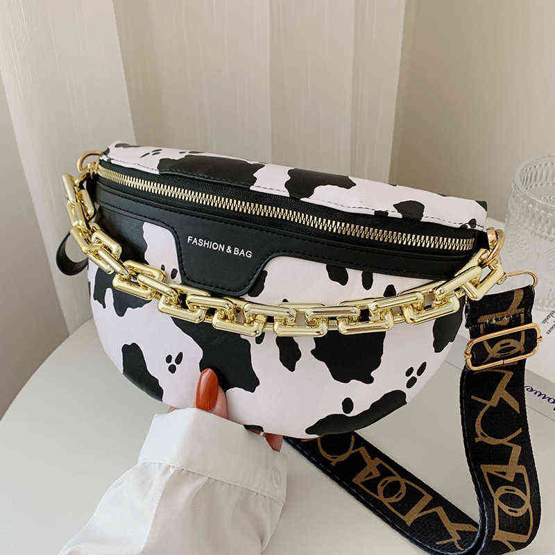 Fanny packs Acrylic Thick Chain Women's Waist Bag Leopard Chest Bag Fashion Mobile Phone Bag 220627
Fanny packs Acrylic Thick Chain Women's Waist Bag Leopard Chest Bag Fashion Mobile Phone Bag 220627