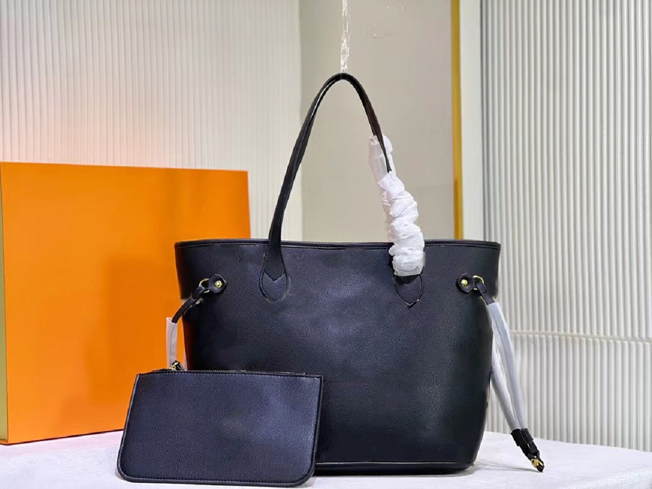 High Quality dust bag Designer Bags Handbag Purses Woman Fashion Clutch Purse Chain Womens designing Crossbody Shoulder Bag #6666886, L2
High Quality dust bag Designer Bags Handbag Purses Woman Fashion Clutch Purse Chain Womens designing Crossbody Shoulder Bag #6666886, L2