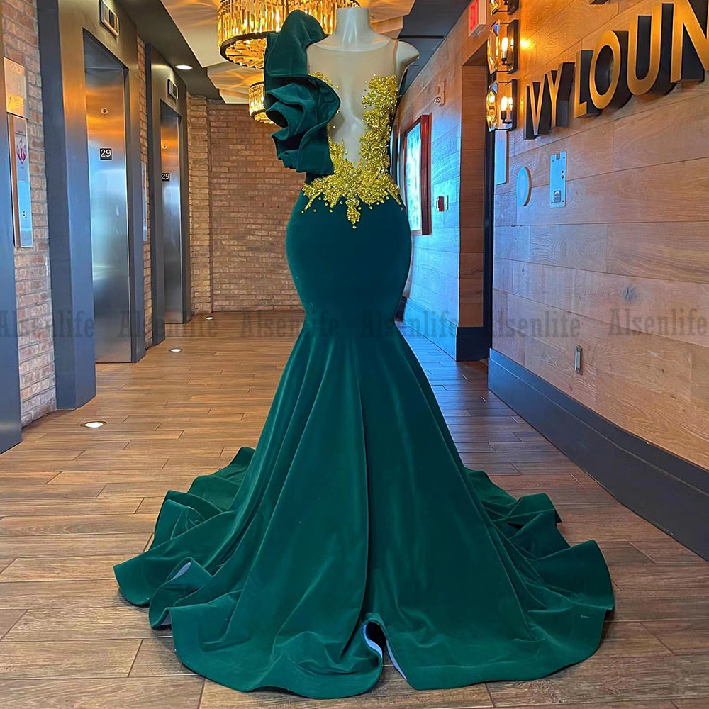 Velvet Prom Dresses Gold Appliques Lace Applique Black Girs Mermaid Evening Gowns for Women Party vestido festa luxo