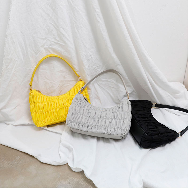 Fashion College Student Handbag Mini Soho Bags Key Pouch Ladies Pouch Plain Pleated Nylon Ruched Polyester Multi Pochette Underarm Bag