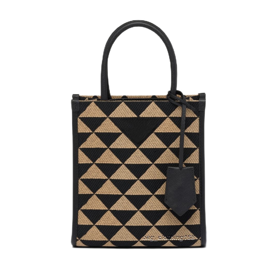 designer shoulder bag handbag luxury crossbody Symbole jacquard fabric micro for pochette felicie luxuries designers women bags, Black / beige
designer shoulder bag handbag luxury crossbody Symbole jacquard fabric micro for pochette felicie luxuries designers women bags, Black / beige