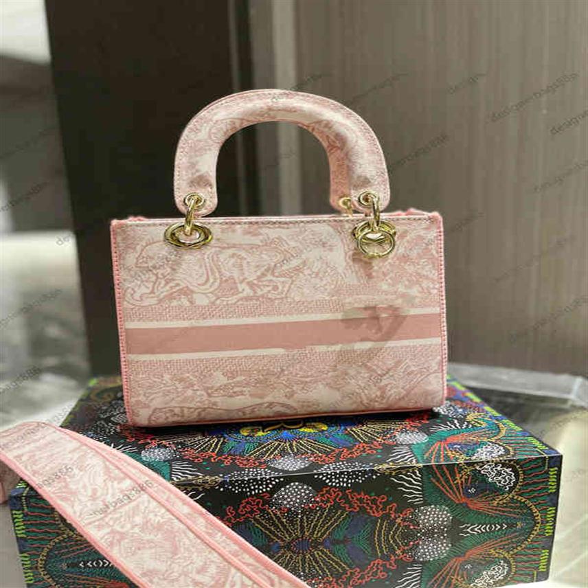 Evening Bag Lady D Lite Bag Handbag Crossbody Embroidered Tiger Pattern Women Shoulder Bags Fashion Designer Classic Letter High Q251k
Evening Bag Lady D Lite Bag Handbag Crossbody Embroidered Tiger Pattern Women Shoulder Bags Fashion Designer Classic Letter High Q251k