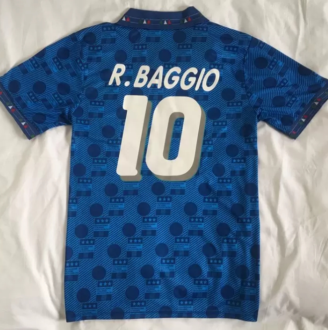 1994 italys retro soccer jerseys maglia italia maglie star R.BAGGIO 10 Baresi MALDINI MAILLOT SHIRTS kits men Maillots de football jersey, 1994 away r. baggio 10
1994 italys retro soccer jerseys maglia italia maglie star R.BAGGIO 10 Baresi MALDINI MAILLOT SHIRTS kits men Maillots de football jersey, 1994 away r. baggio 10