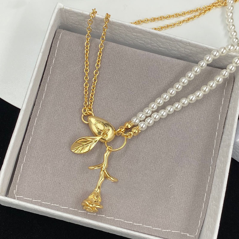 Designer Earrings Necklace Set Women Jewelry Earring Pearl Necklaces Flower Pendant Rose Gold High Quality Brand Accessories 2241402RL, As pic
Designer Earrings Necklace Set Women Jewelry Earring Pearl Necklaces Flower Pendant Rose Gold High Quality Brand Accessories 2241402RL, As pic