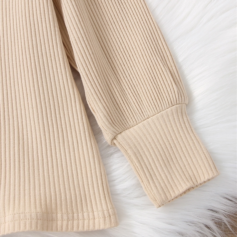 Girls Rib-knit High Neck Tee & Plaid Pleated Skirt SHE