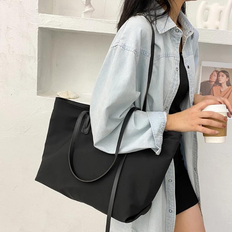 Evening Bags Fashion Crossbody For Women Bolsos Mujer Carter Nylon Waterproof Handbags Lady Shoulder Messenger Bag BolsaEvening, A-44
Evening Bags Fashion Crossbody For Women Bolsos Mujer Carter Nylon Waterproof Handbags Lady Shoulder Messenger Bag BolsaEvening, A-44