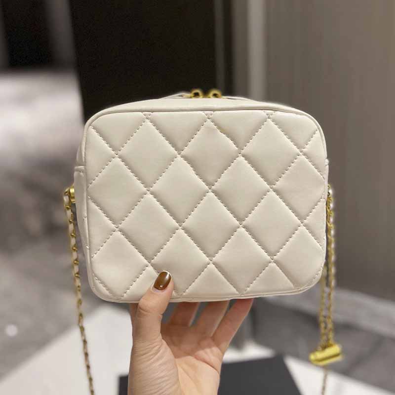 18*14CM Womens Luxury Mini Bags Solid Color Genuine Leather Crossbody Designer Bags Handbags Gold-Tone Metal Adjuster Chains Diamond Quilted Shoulder Bag Handbag, Blue
18*14CM Womens Luxury Mini Bags Solid Color Genuine Leather Crossbody Designer Bags Handbags Gold-Tone Metal Adjuster Chains Diamond Quilted Shoulder Bag Handbag, Blue