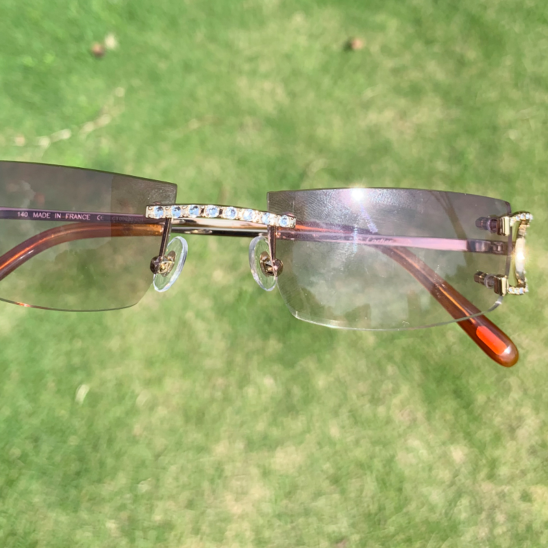 Iced Out Sunglasses Rimless Fashion Wire C Square Rhinestones Sun Glasses For Men And Women Vintage Zircon Shades Eyewear
Iced Out Sunglasses Rimless Fashion Wire C Square Rhinestones Sun Glasses For Men And Women Vintage Zircon Shades Eyewear