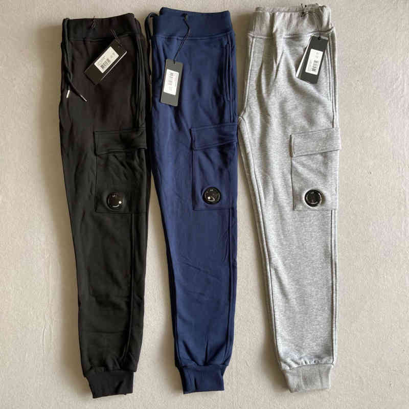 Designer Clothing Outdoor Sports CP Pants Pocket Zipper Lens Decorative Cotton Sweatpants Casual High Quality Men Pants Jogging Overalls, Black
Designer Clothing Outdoor Sports CP Pants Pocket Zipper Lens Decorative Cotton Sweatpants Casual High Quality Men Pants Jogging Overalls, Black
