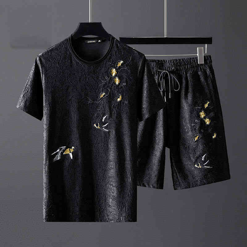Designer Football Soccer Palms Tracksuit Woman Summer High End Fashion Brand Leisure Sports Suit Mens Personality Plum Blossom Embroidery Short Two Piece Set
Designer Football Soccer Palms Tracksuit Woman Summer High End Fashion Brand Leisure Sports Suit Mens Personality Plum Blossom Embroidery Short Two Piece Set