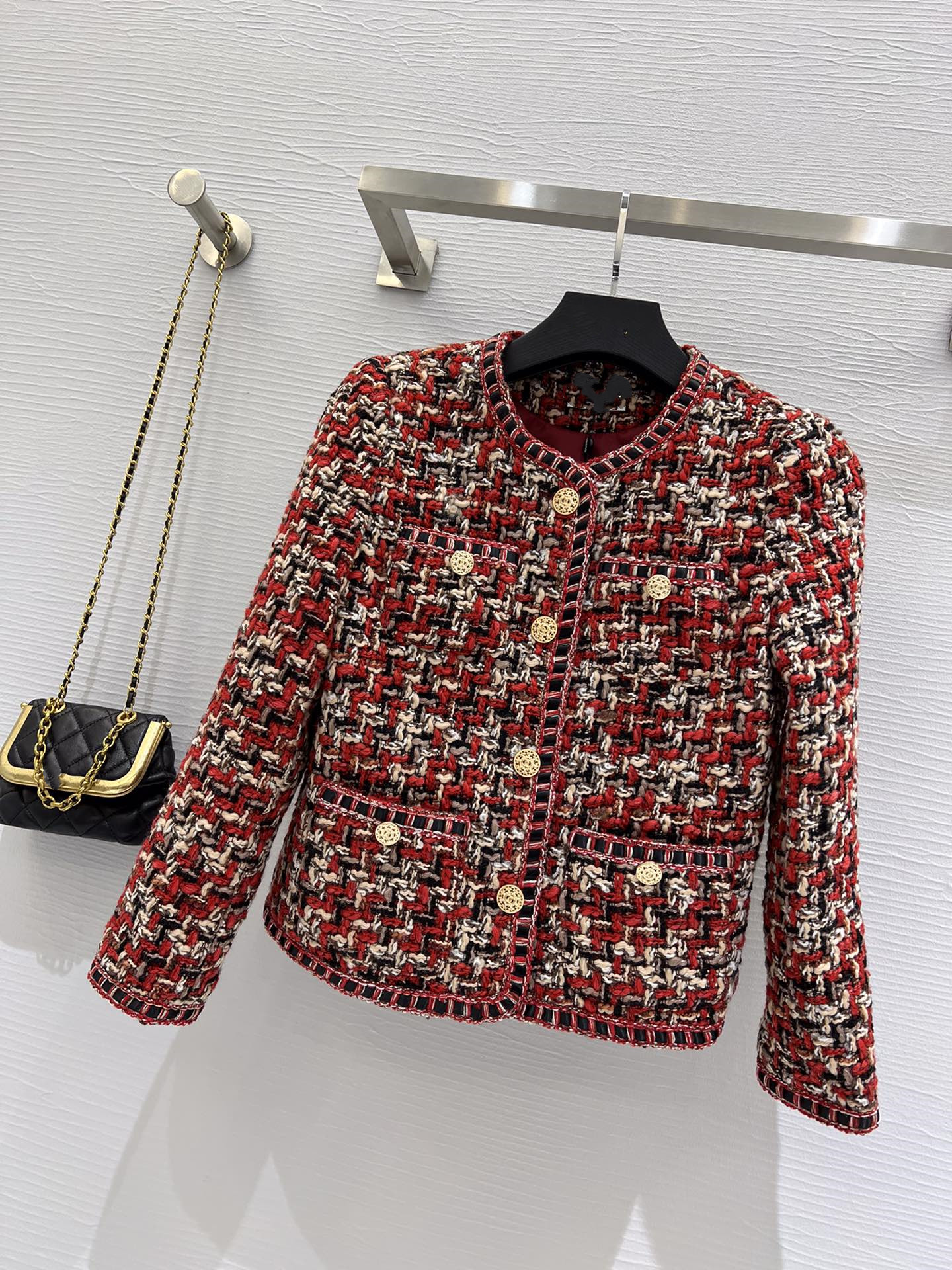 2022 early autumn new vintage tweed woven ribbon jacket, Red
2022 early autumn new vintage tweed woven ribbon jacket, Red