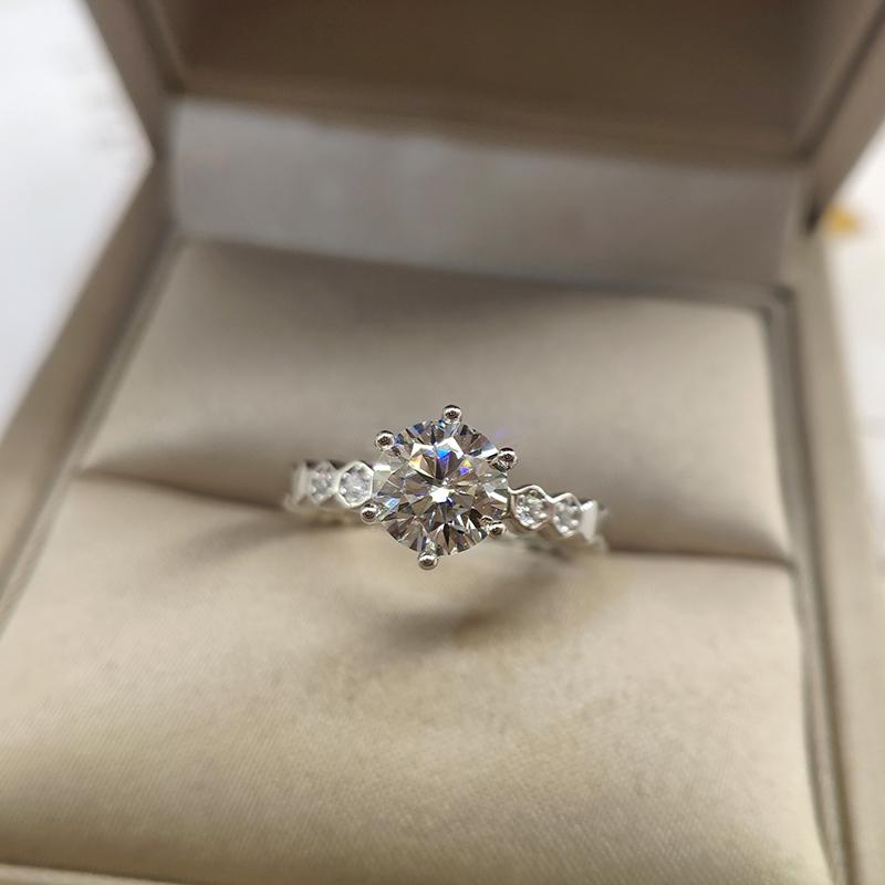 Cluster Rings Sterling Silver Moissanite Ring 1ct 2ct 3ct Diamond Wedding Engagement For Women JewelryCluster
Cluster Rings Sterling Silver Moissanite Ring 1ct 2ct 3ct Diamond Wedding Engagement For Women JewelryCluster