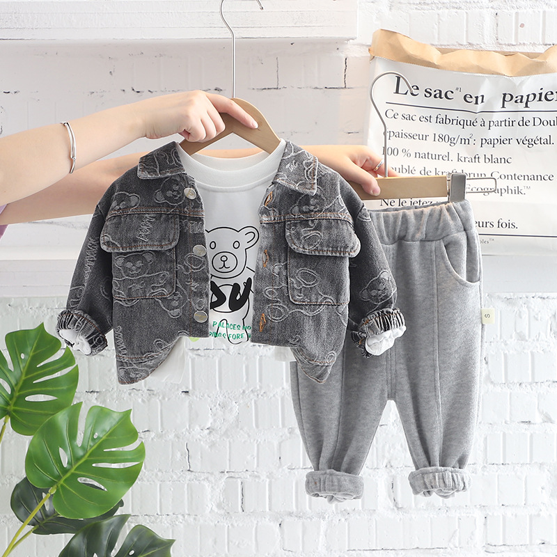 2022 Spring Autumn Children Boys 3PCS Clothing Set Bear Denim Jacket Cotton Sweatshirts Casual Pants Baby Boys Clothes Suit, Blue
2022 Spring Autumn Children Boys 3PCS Clothing Set Bear Denim Jacket Cotton Sweatshirts Casual Pants Baby Boys Clothes Suit, Blue