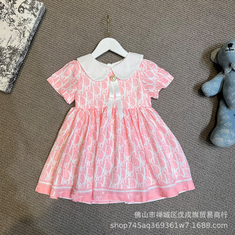 Gaodingxia girls dress letter print short sleeve Pink Fashion Doll collar lovely Korean princess skirt is too small
Gaodingxia girls dress letter print short sleeve Pink Fashion Doll collar lovely Korean princess skirt is too small