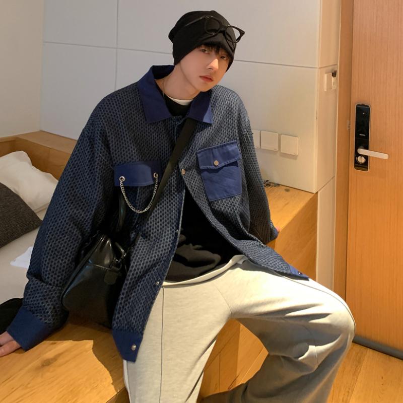 Men' Jackets Vintage Casual Wild Plaid Men Clothing 2022 Dark Blue Lapel Patchwork Chain Pockets Jean Jacket Man Autumn CP001Men
Men' Jackets Vintage Casual Wild Plaid Men Clothing 2022 Dark Blue Lapel Patchwork Chain Pockets Jean Jacket Man Autumn CP001Men