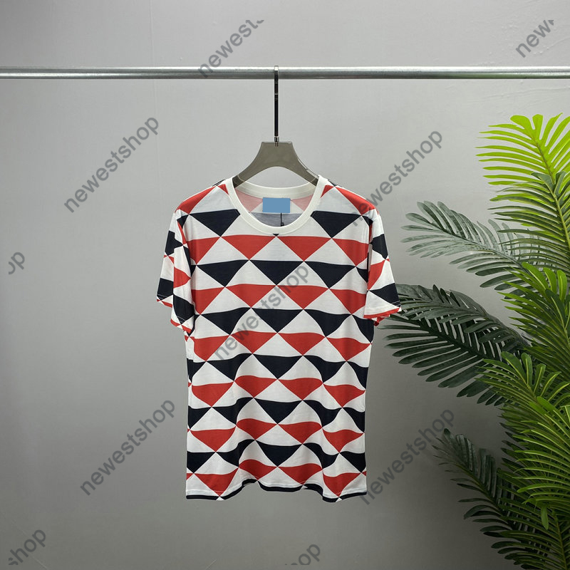 2022 designer Mens t shirt T-Shirts summer Luxury tshirt Letter print t-shirt short sleeve paris color geometry printing casual cotton tee dress tops, Red
2022 designer Mens t shirt T-Shirts summer Luxury tshirt Letter print t-shirt short sleeve paris color geometry printing casual cotton tee dress tops, Red