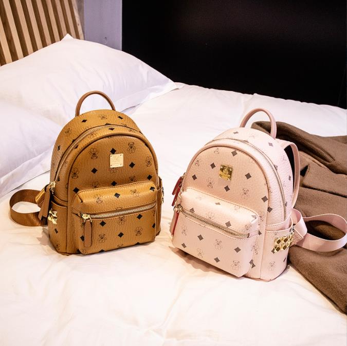 Double shoulder bag European and American fashion net red women backpack fashion schoolbag., Customize
Double shoulder bag European and American fashion net red women backpack fashion schoolbag., Customize