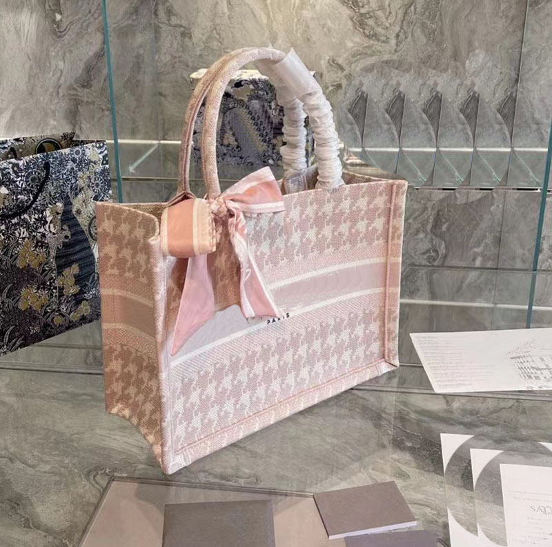 2021 Women's Large Shopping Bags High Quality Fashion Embroidery Handbag Ladies Shoulder Bag Luxury Designer Tote, Blue
2021 Women's Large Shopping Bags High Quality Fashion Embroidery Handbag Ladies Shoulder Bag Luxury Designer Tote, Blue