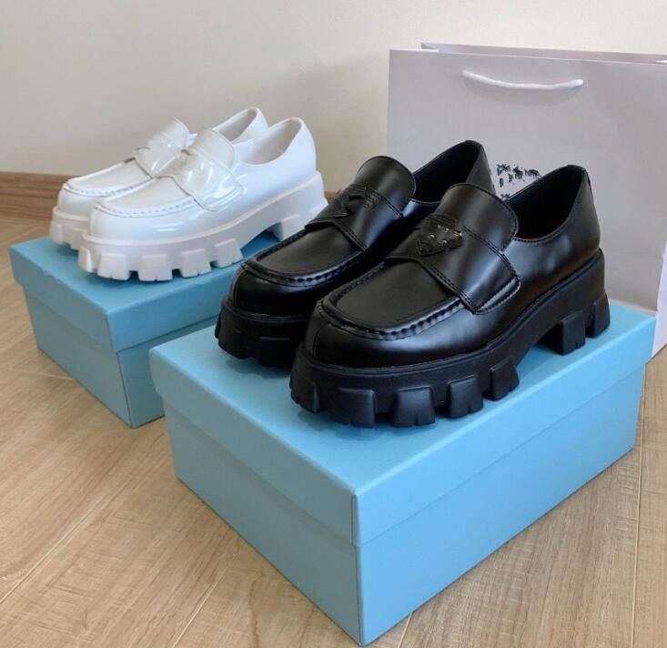 Spring 2022 fashion P family Round head Lev shoes triangle teeth thick soles new casual women's single shoes
Spring 2022 fashion P family Round head Lev shoes triangle teeth thick soles new casual women's single shoes