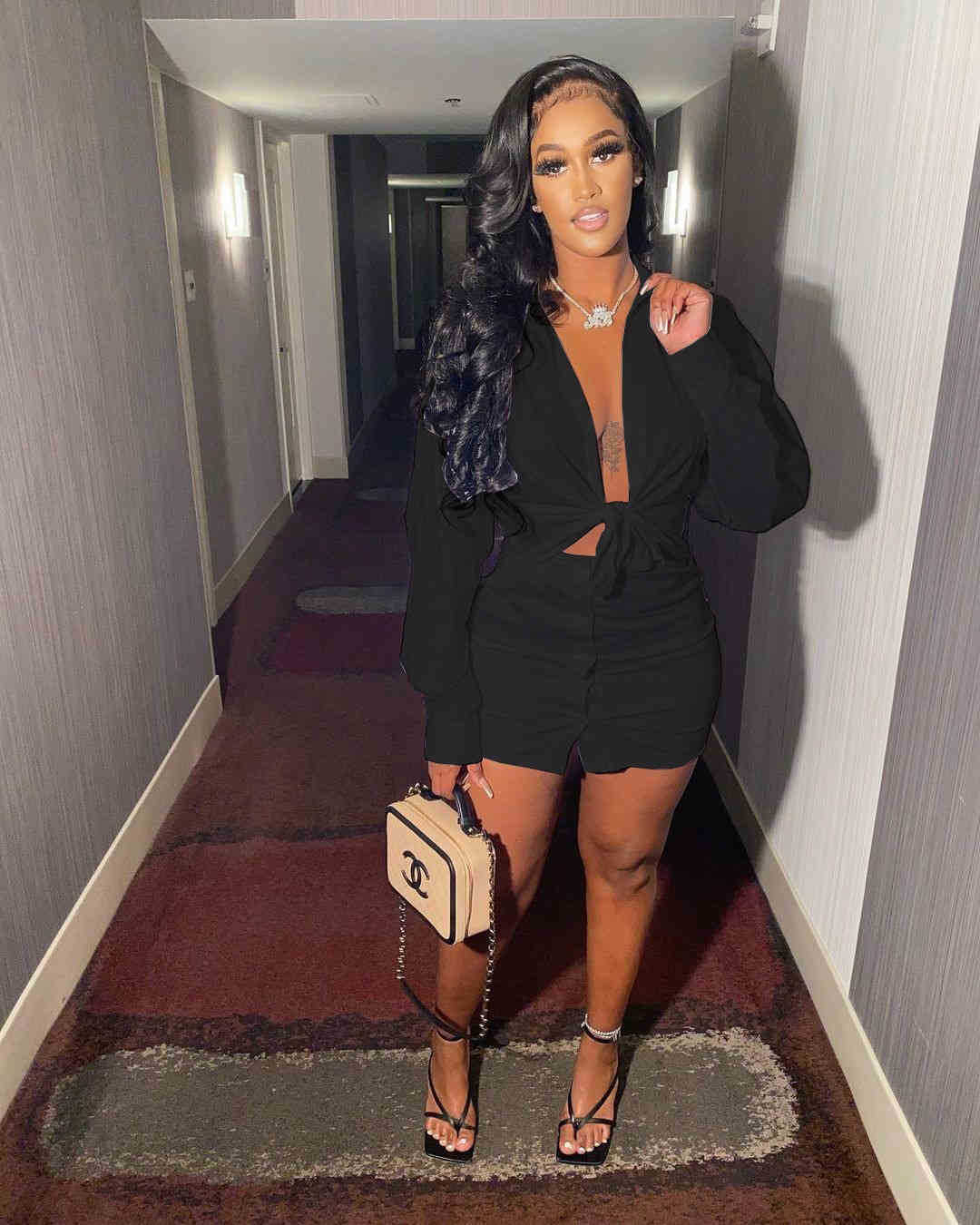 Women Two Piece Dress Set Spring Clothing New Contrast T-shirt Hollow Stitching Top Short Skirt