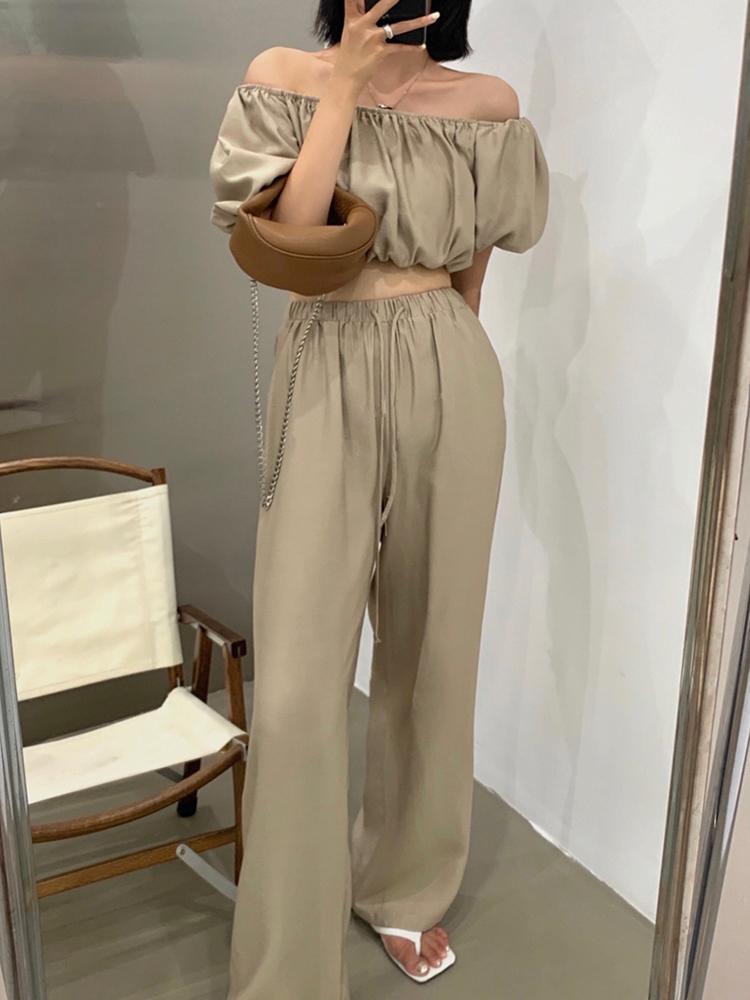 Women' Two Piece Pants Fashion Women Set Off Shoulder Short Shirt Elastic Waist Casual Two-piece Suit Summer Clothes LadyWomen, Black
Women' Two Piece Pants Fashion Women Set Off Shoulder Short Shirt Elastic Waist Casual Two-piece Suit Summer Clothes LadyWomen, Black