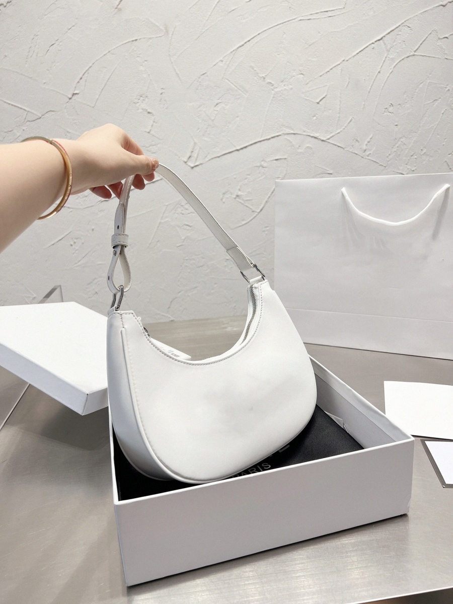 Designers 2022 Summer underarm Shoulder Bag Ladies Luxurys High-quality Small Fashion Armpit Crossbody Purse F3LD#
Designers 2022 Summer underarm Shoulder Bag Ladies Luxurys High-quality Small Fashion Armpit Crossbody Purse F3LD#