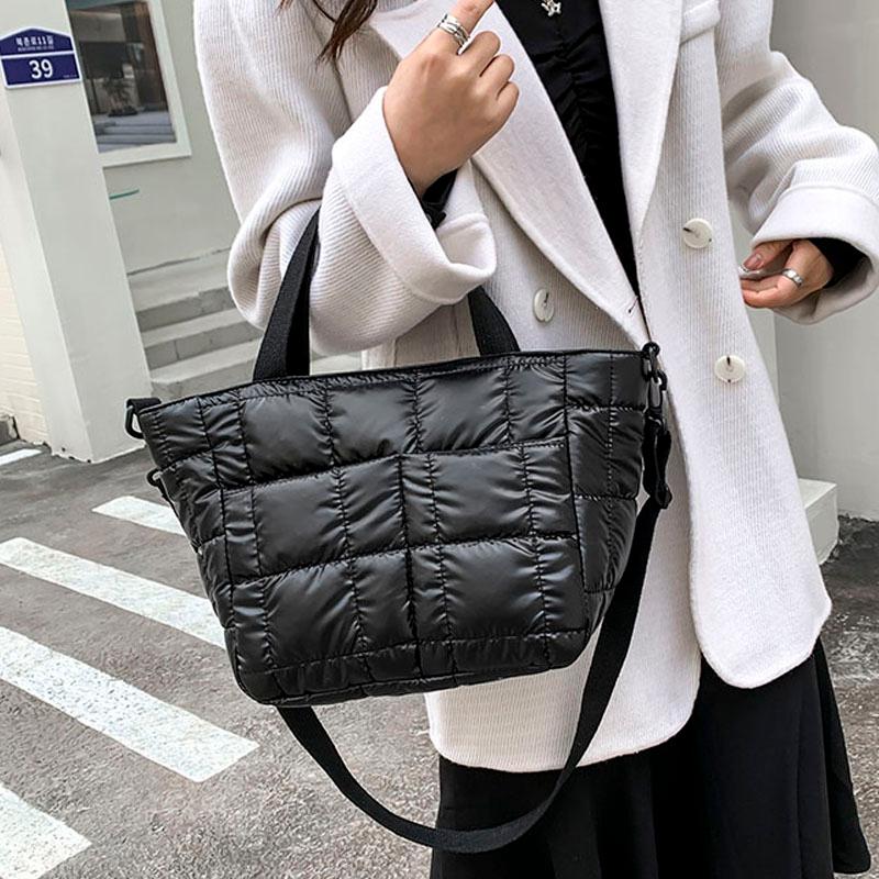 Evening Bags Space Cotton Nylon Shoulder Crossbody For Women Down Warm Totes Fashion Lady Handbags Luxury Designer Shopper Sac Bolsa, Black
Evening Bags Space Cotton Nylon Shoulder Crossbody For Women Down Warm Totes Fashion Lady Handbags Luxury Designer Shopper Sac Bolsa, Black