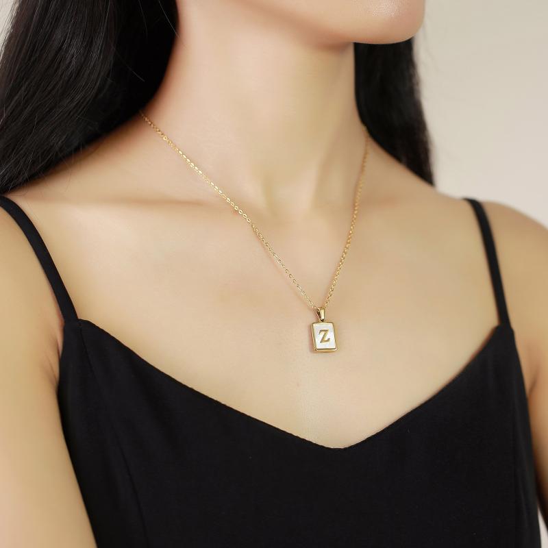 Pendant Necklaces Stainless Steel Shell Square 26 Letter Female Clavicle Chain Necklace Wweater Accessories JewelryPendant
Pendant Necklaces Stainless Steel Shell Square 26 Letter Female Clavicle Chain Necklace Wweater Accessories JewelryPendant