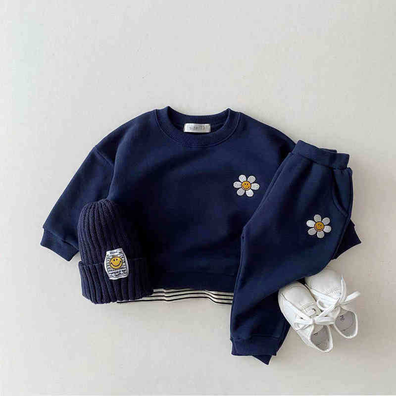 Infant Clothing for Baby Girls Clothes Sets Autumn Winter Newborn Baby Boys Floral Sweatshirt Pants pcs Baby Designer Clothes Y220519