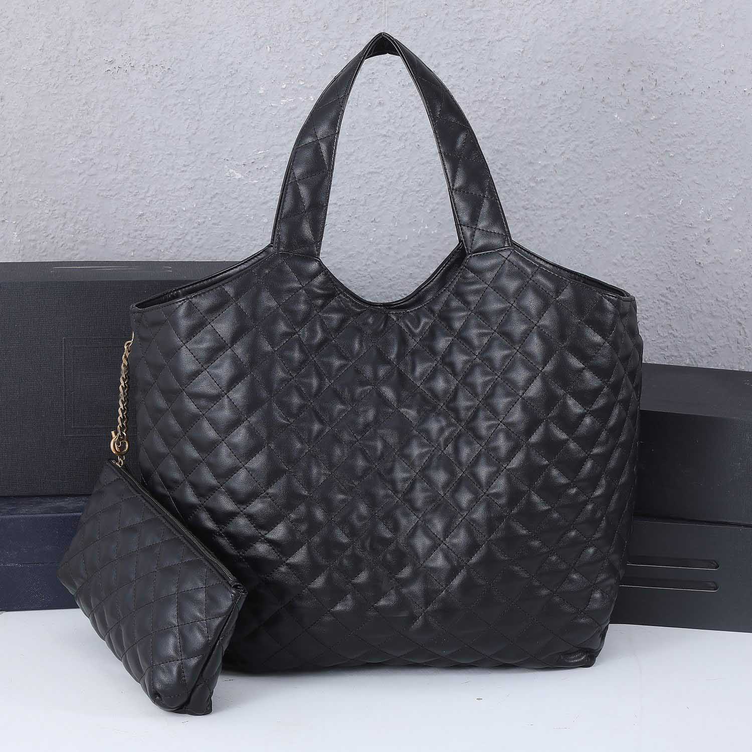 Wholesale Vintage Tote Bag Handbag high quality leather large capacity rhombic solid color multifunctional two piece set, Black
Wholesale Vintage Tote Bag Handbag high quality leather large capacity rhombic solid color multifunctional two piece set, Black