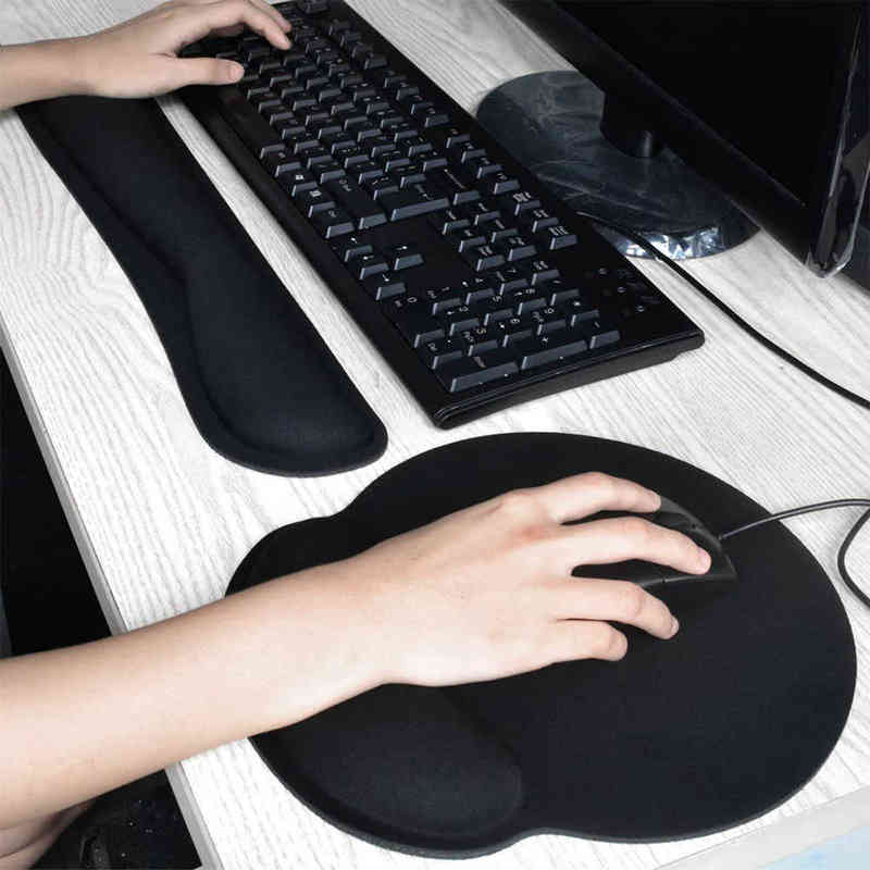 Memory Foam Mechanical Soft Keyboard Mouse Pad Set Ergonomic Wrist Rest Hand Support Cushion For Office Computer Laptop L220608
Memory Foam Mechanical Soft Keyboard Mouse Pad Set Ergonomic Wrist Rest Hand Support Cushion For Office Computer Laptop L220608