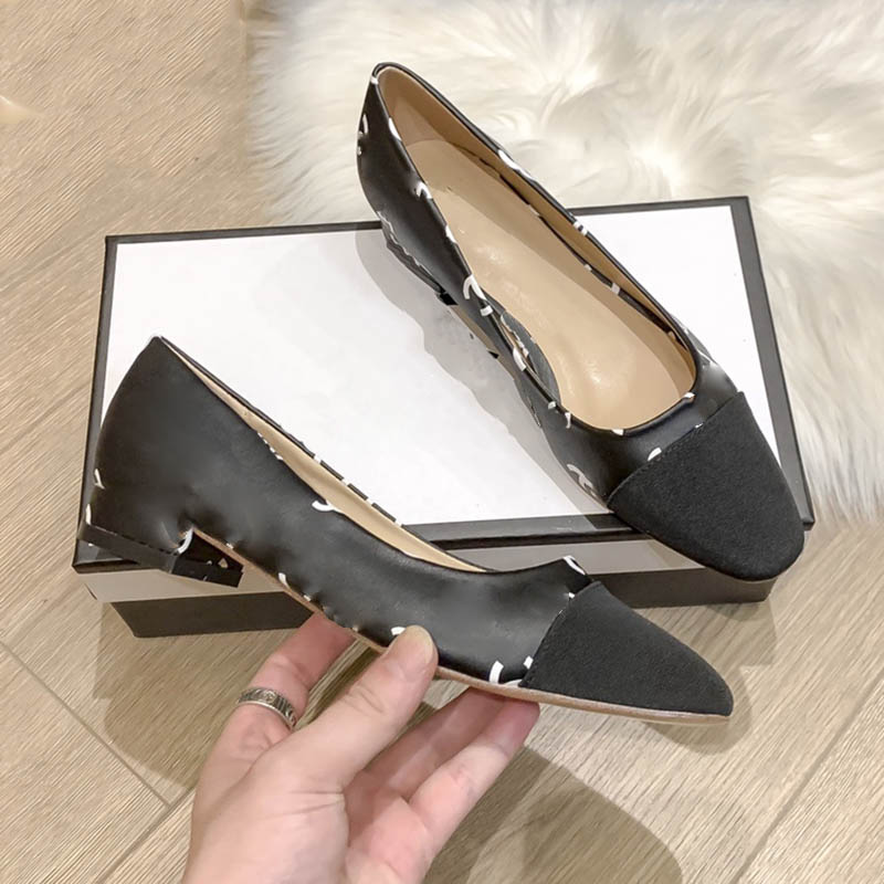 Womens Dress Shoes For Party Sandals Classic Black Chunky Heel Height 7cm Slip-on Designer Slide Luxury Slipper Pumps And Slingbacks Leather Outsole Retro Mule 2022, Shoe box
Womens Dress Shoes For Party Sandals Classic Black Chunky Heel Height 7cm Slip-on Designer Slide Luxury Slipper Pumps And Slingbacks Leather Outsole Retro Mule 2022, Shoe box