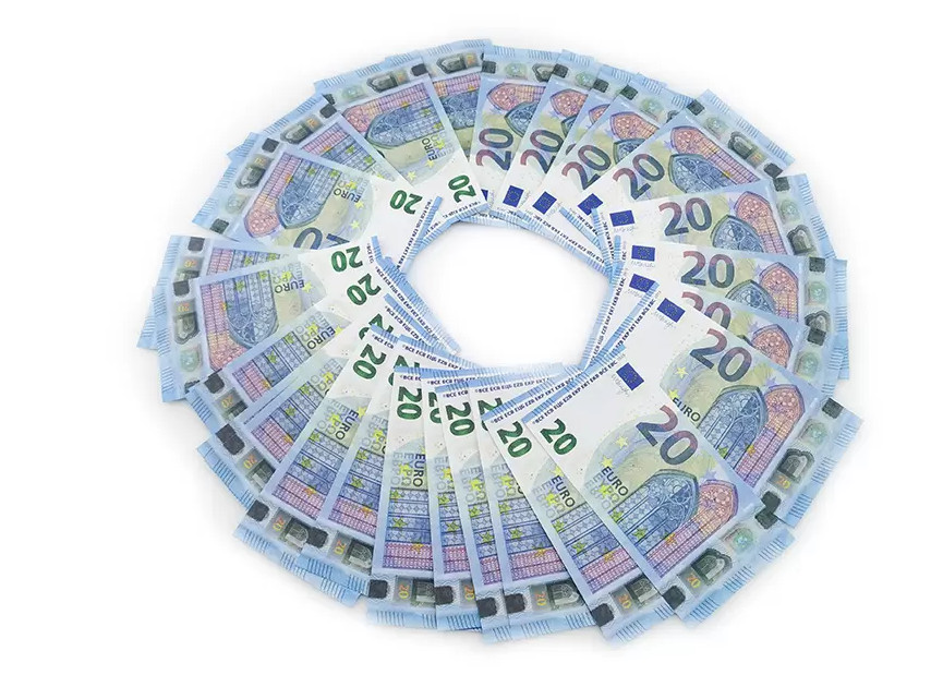 100 PCS/Pack Party Supplies Movie Money Banknote 20 Dollar Euros Realistic Toy Bar Props Copy Currency Faux-billets
100 PCS/Pack Party Supplies Movie Money Banknote 20 Dollar Euros Realistic Toy Bar Props Copy Currency Faux-billets