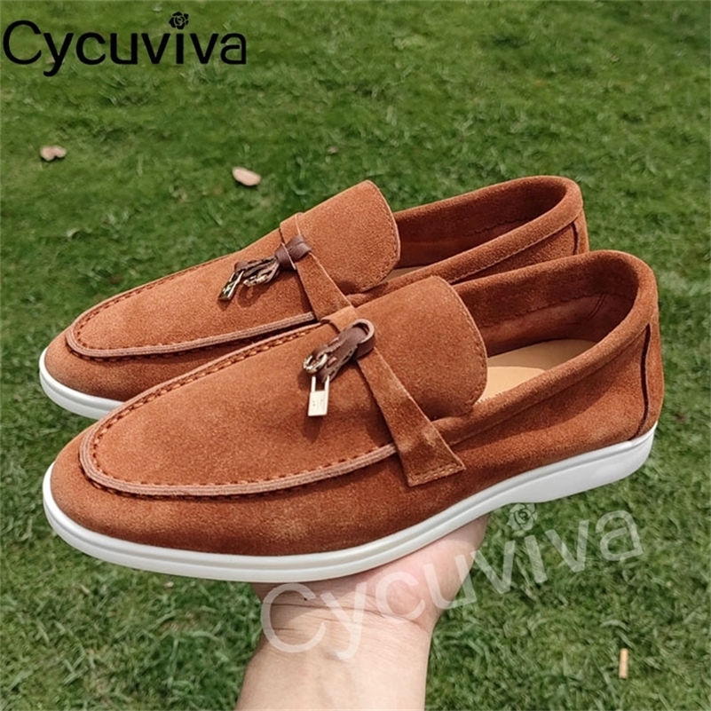 Suede Flat Shoes Men Round Toe Slip On Male Loafers Metal Lock Decorate Blue Mules Casual Summer Outwear 220812gx, Leather as show
Suede Flat Shoes Men Round Toe Slip On Male Loafers Metal Lock Decorate Blue Mules Casual Summer Outwear 220812gx, Leather as show