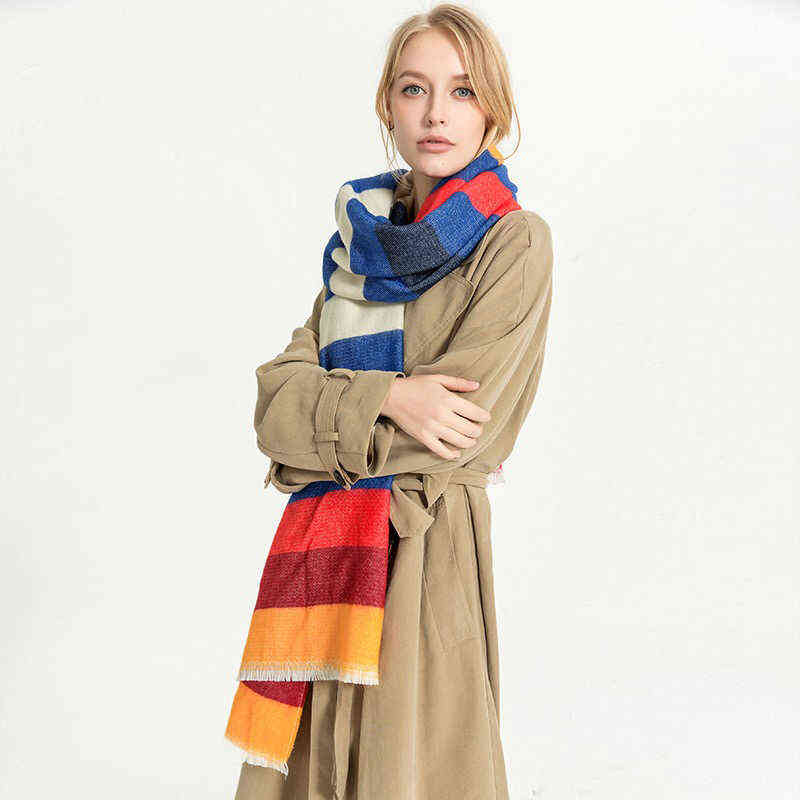Mingjiebihuo Autumn and winter new fashion Europe and the United States wind scarf multi-color spell soft scarf warm collar T220727
Mingjiebihuo Autumn and winter new fashion Europe and the United States wind scarf multi-color spell soft scarf warm collar T220727