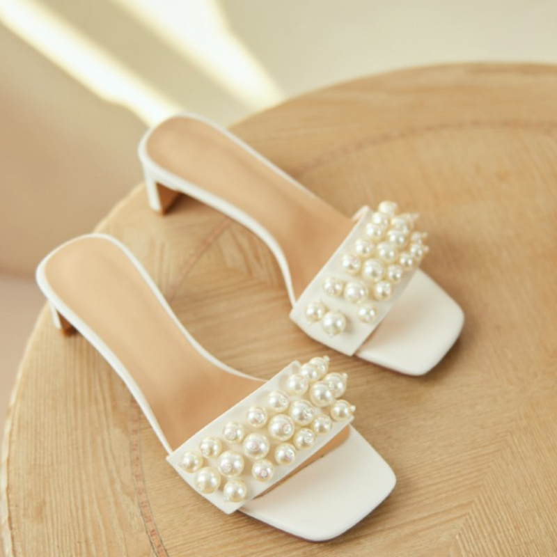 Girl Pearl Sandals Summer New Fairy Style Beach Student Women Shoes Size34-43 Daily Leisure Outdoor Wear Apricot Black Slippers, F117 black
Girl Pearl Sandals Summer New Fairy Style Beach Student Women Shoes Size34-43 Daily Leisure Outdoor Wear Apricot Black Slippers, F117 black
