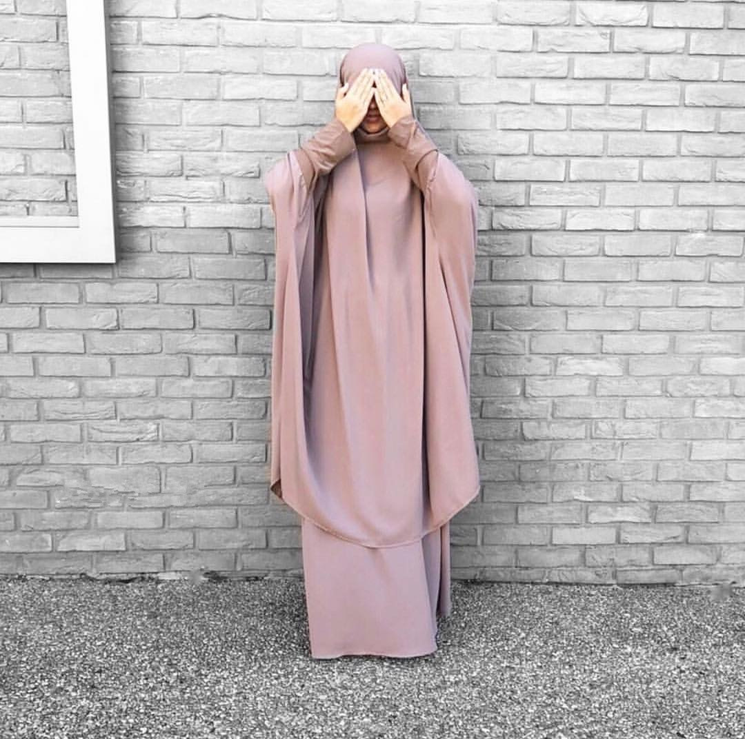 Ethnic Clothing Eid Hooded Muslim Women Abayas Skirt Sets Hijab Dress Prayer Garment Jilbab Abaya Long Khimar Ramadan Gown Islamic Clothes
Ethnic Clothing Eid Hooded Muslim Women Abayas Skirt Sets Hijab Dress Prayer Garment Jilbab Abaya Long Khimar Ramadan Gown Islamic Clothes