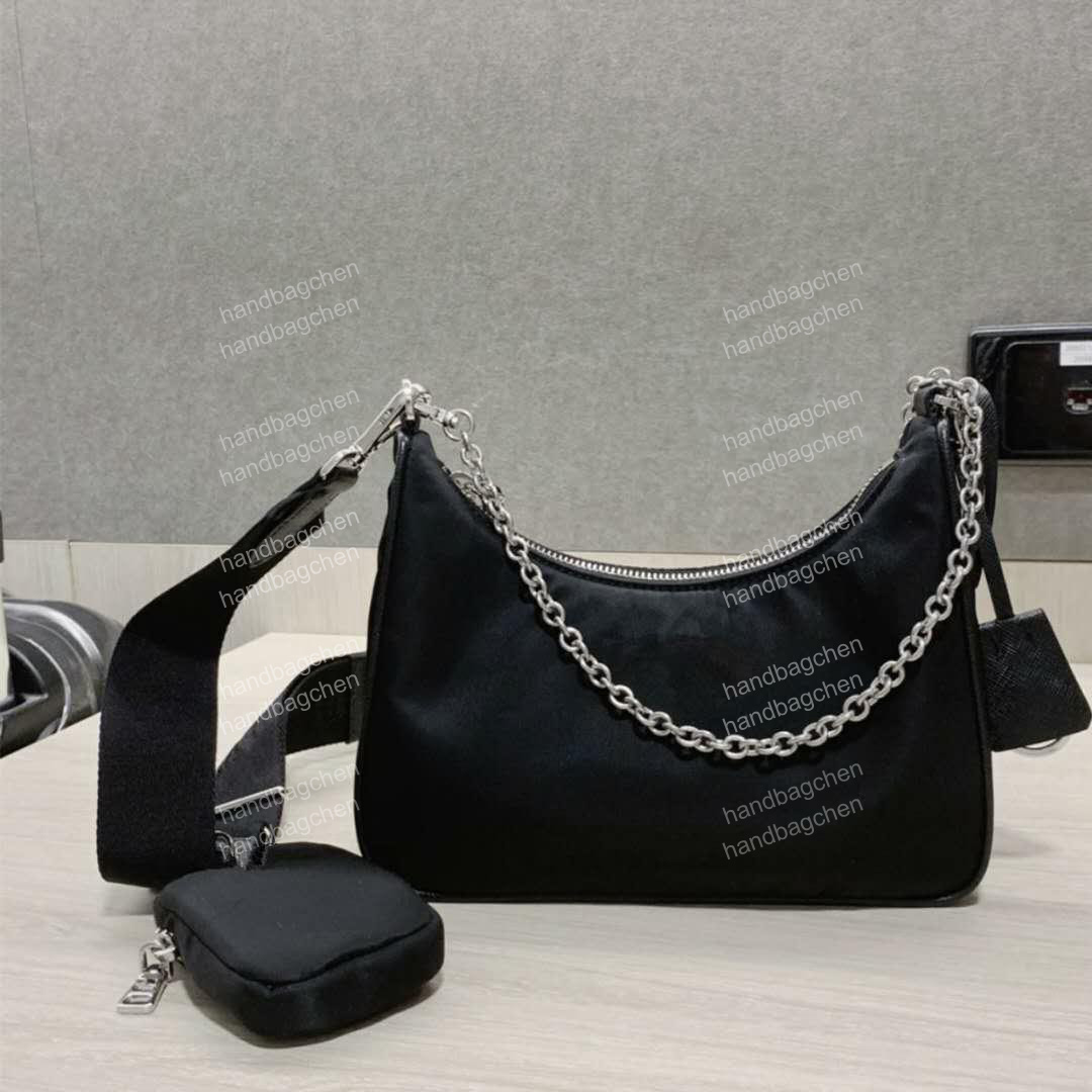 Crossbody Designers Bags nylon Handbags Sacoche Multi Pochette 2005 Luxury high quality wallet womens Shoulder bag Hobo purses cross body lady chains messenger, Black
Crossbody Designers Bags nylon Handbags Sacoche Multi Pochette 2005 Luxury high quality wallet womens Shoulder bag Hobo purses cross body lady chains messenger, Black